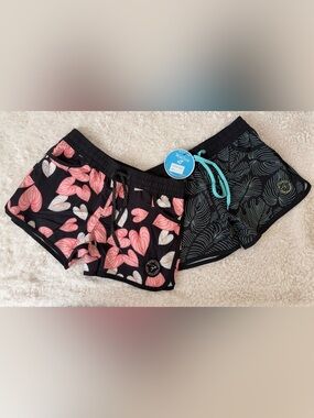 Set of 2 Wailoa Boardshorts Swim Tropical Hawaiian Leaf Print Women’s Large NWT